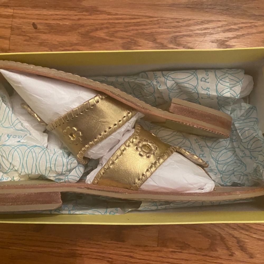 Jack Rogers Women's Gold New Size 8 Sandals Heel
